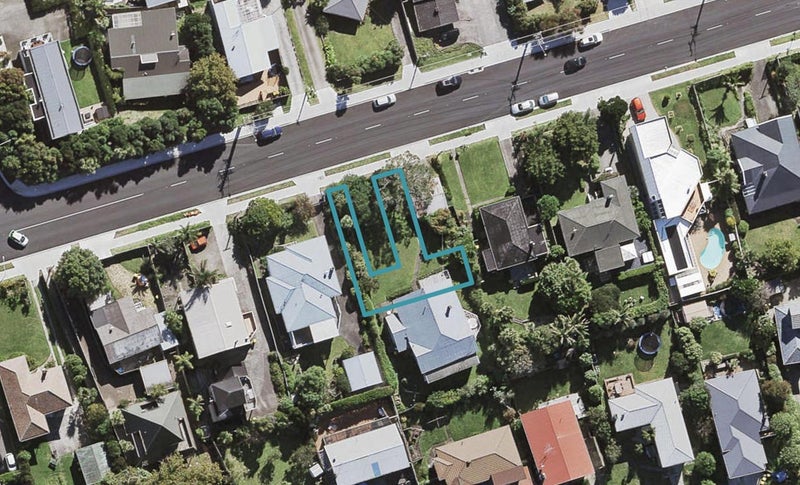 23B Pupuke Road, Birkenhead, Auckland - Carousel 1