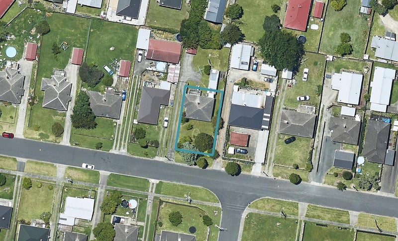25 Oxford Street, Parkvale, Tauranga - Carousel 1