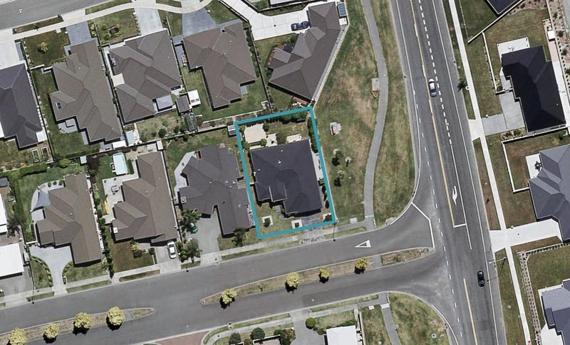 2 Pacific Avenue, Poraiti, Napier - Carousel 1