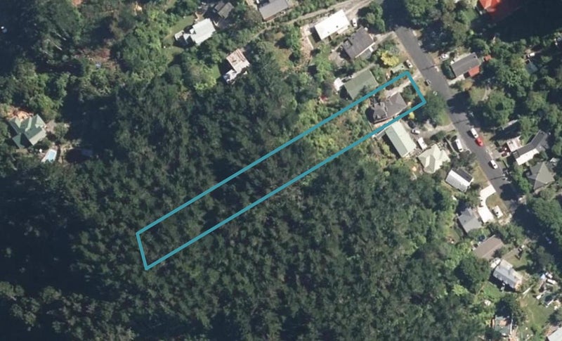 16 Elmslie Road, Pinehaven, Upper Hutt - Carousel 1