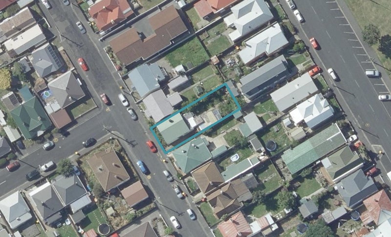 45 Loyalty Street, Forbury, Dunedin - Carousel 1