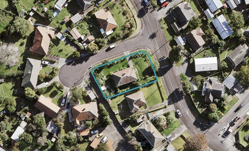 56 Herdman Street, Waterview, Auckland - Carousel 1