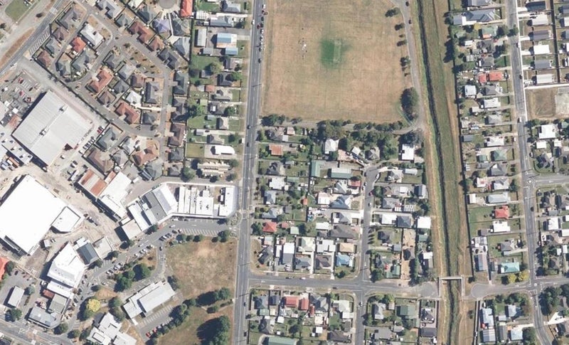 6/24 Fitzherbert Road, Wainuiomata, Lower Hutt - Carousel 1