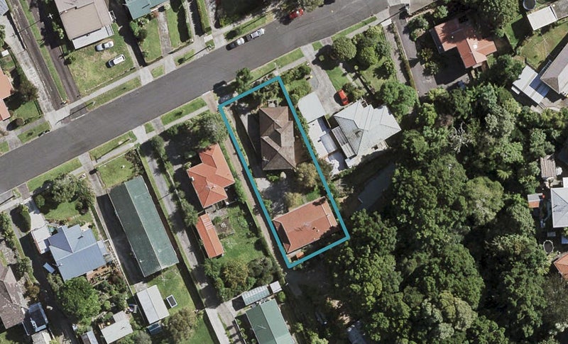 2/41 Arthur Road, Hillpark, Auckland - Carousel 1