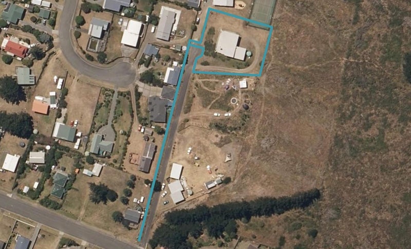 42 Hydrabad Drive, Waitarere Beach, Levin - Carousel 1
