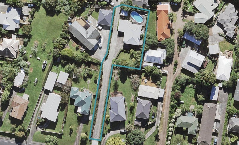 114 Triangle Road, Massey, Auckland - Carousel 1
