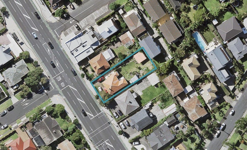 356 Lake Road, Takapuna, Auckland - Carousel 1