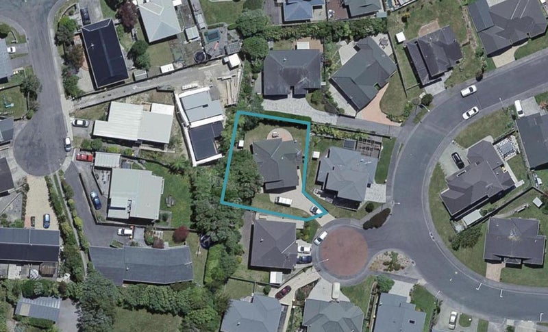 25 Ring Lane, Paparangi, Wellington - Carousel 1