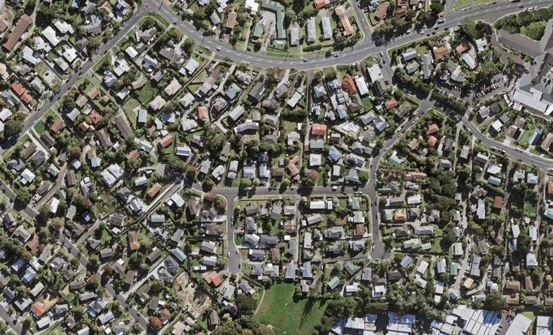 9B Orton Street, Glenfield, Auckland - Carousel 1