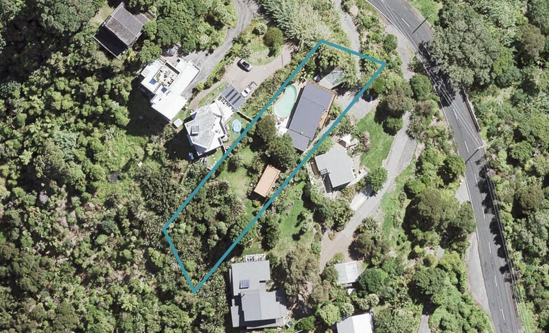 135 Victory Road, Laingholm, Auckland - Carousel 1