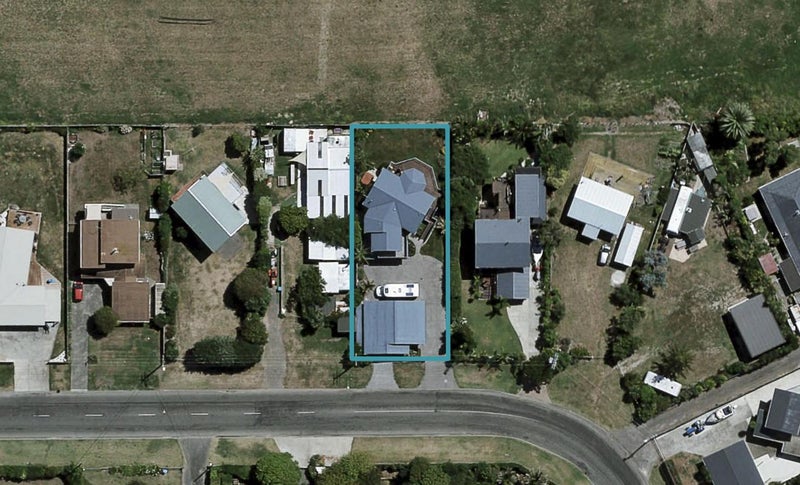 74 Harper Road, Waimarama, Havelock North - Carousel 1