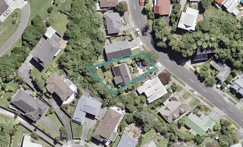 39 Viewmont Drive, Harbour View, Lower Hutt - Carousel 1