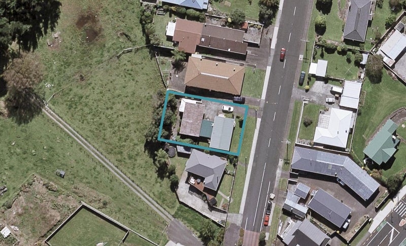 152A Pioneer Road, Spotswood, New Plymouth - Carousel 1