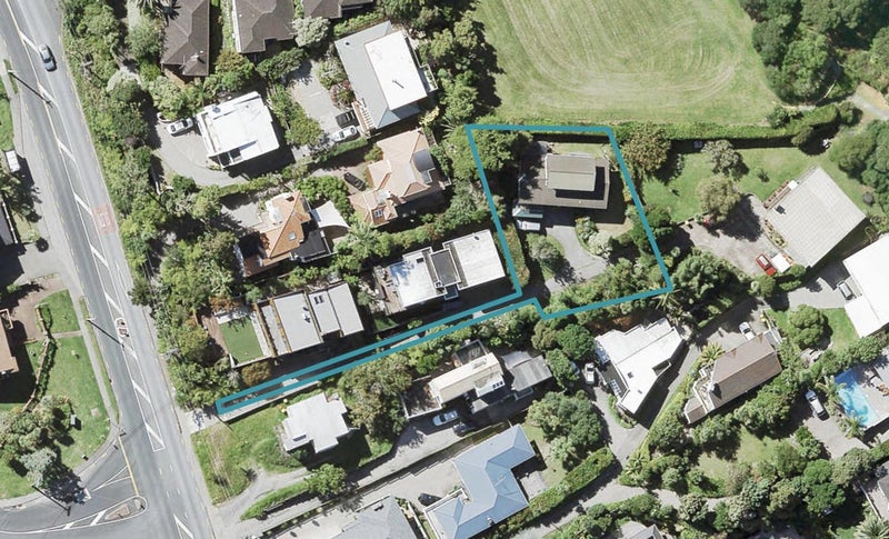 107 Beach Road, Castor Bay, Auckland - Carousel 1
