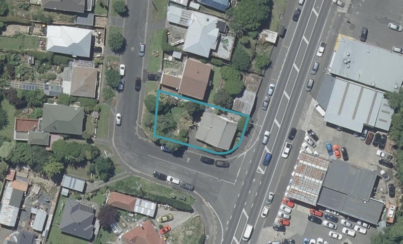 200 Kaikorai Valley Road, Bradford, Dunedin - Carousel 1