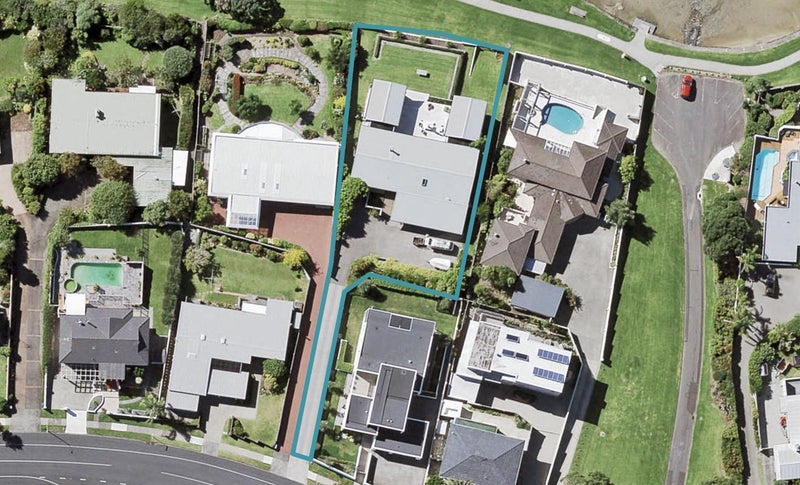 86 Bramley Drive, Farm Cove, Auckland - Carousel 1