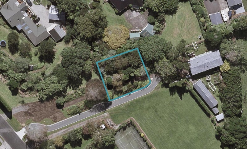 95 Queens Road, Glen Avon, New Plymouth - Carousel 1