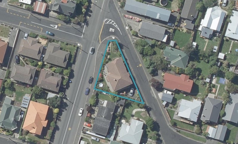 83 Elgin Road, Kenmure, Dunedin - Carousel 1