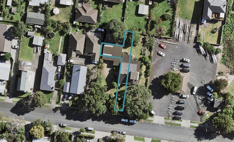 5/16 Hazards Road, Weymouth, Auckland - Carousel 1