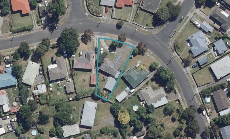 62 Shakespeare Avenue, Enderley, Hamilton - Carousel 1