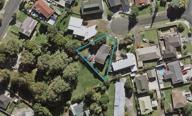 8 Rapley Place, Papatoetoe, Auckland - Carousel 1