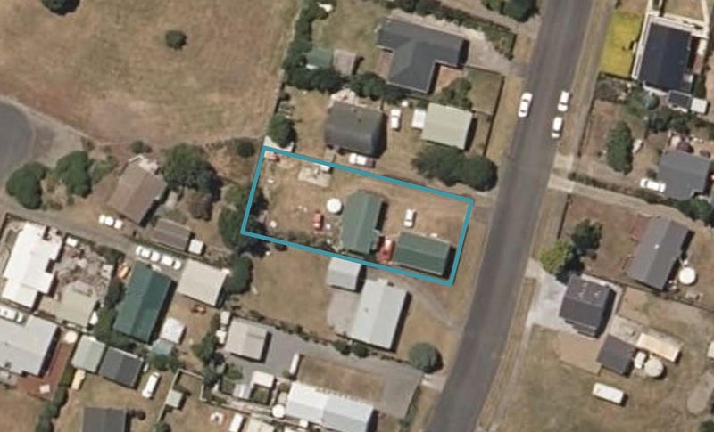 19 Kahukura Avenue, Waitārere Beach, Levin - Carousel 1