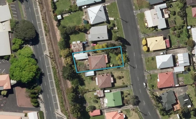 9 Wallace Street, Regent, Whangarei - Carousel 1