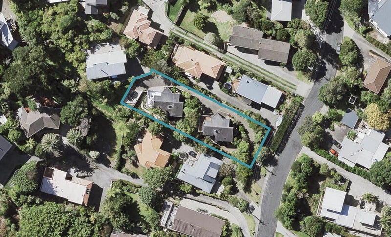 2/68 Heathcote Road, Castor Bay, Auckland - Carousel 1