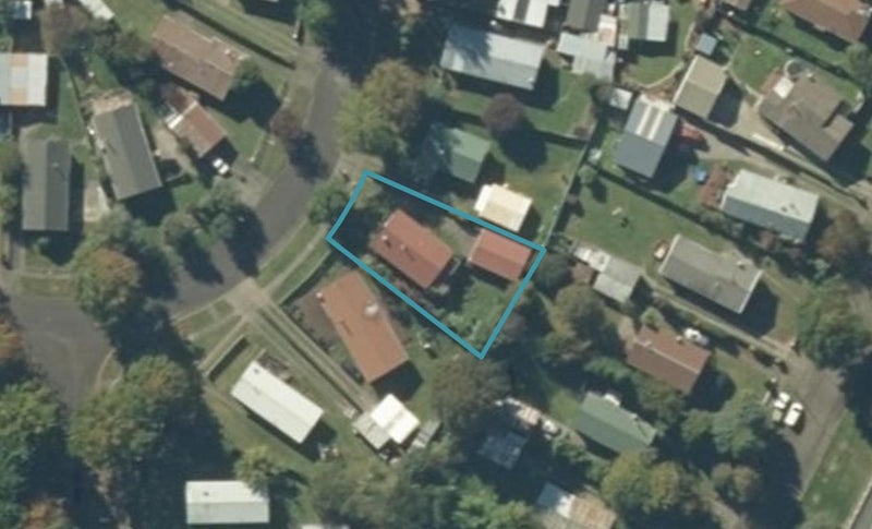 43 Raukura Street, Turangi - Carousel 1