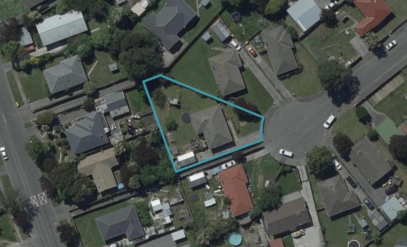 8 Myers Place, Hoon Hay, Christchurch - Carousel 1