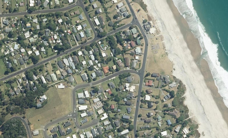 6 Dolphin Drive, Whiritoa, Waihi - Carousel 1