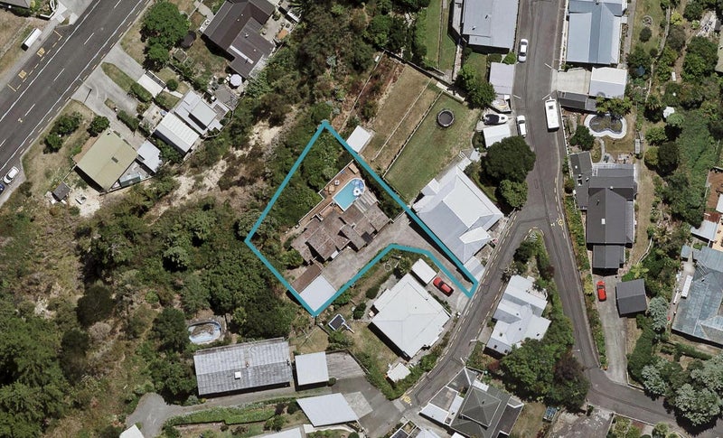 10A Goldsmith Terrace, Hospital Hill, Napier - Carousel 1