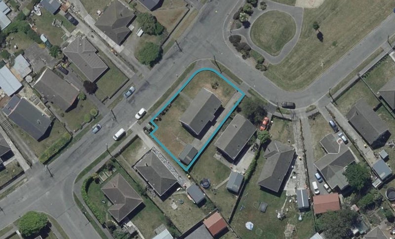 2 Ventnor Crescent, Aranui, Christchurch - Carousel 1