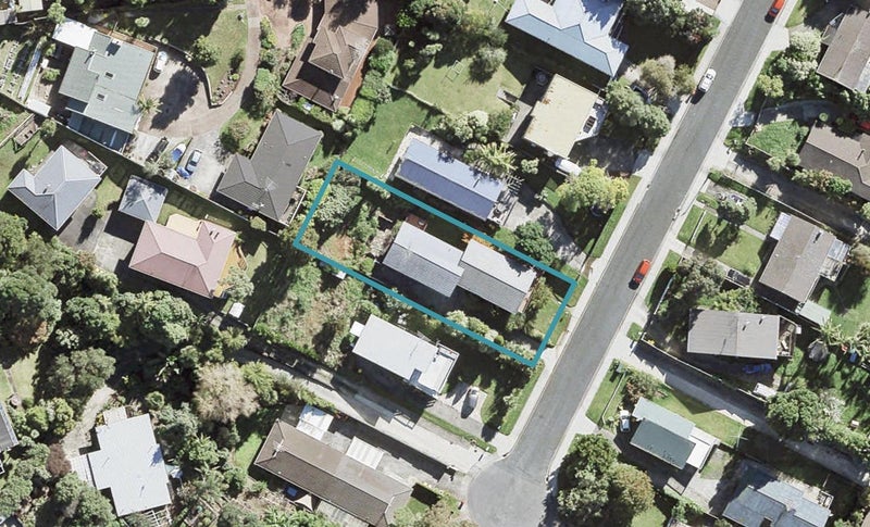 1/7 Dunraven Place, Torbay, Auckland - Carousel 1