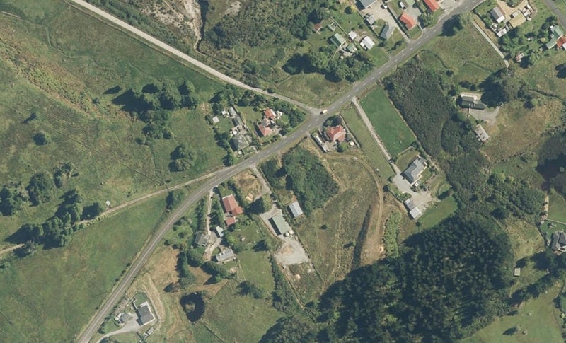 347 Woodstock-Rimu Road, Ruatapu - Carousel 1