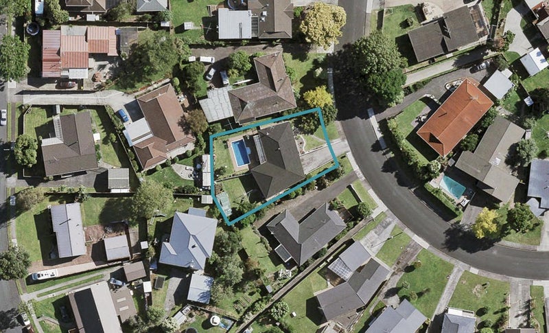 22 Lakeside Drive, Pahurehure, Papakura - Carousel 1