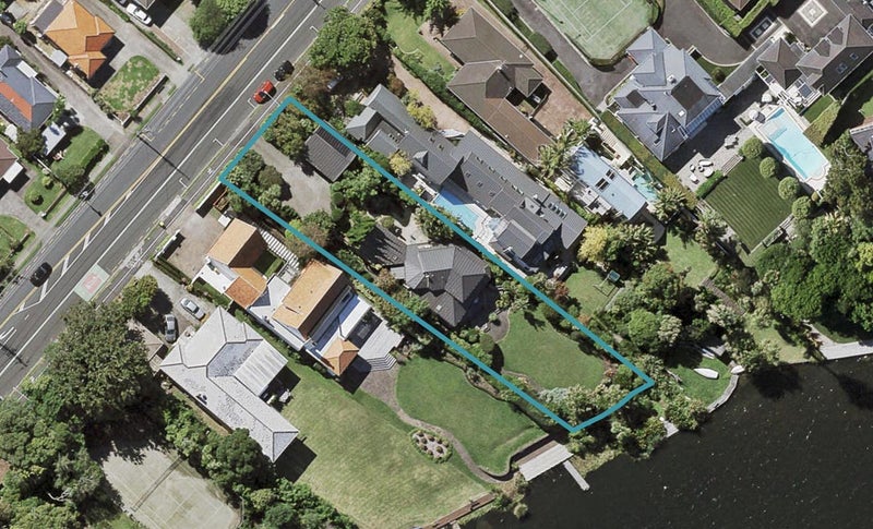 62 Shakespeare Road, Milford, Auckland - Carousel 1