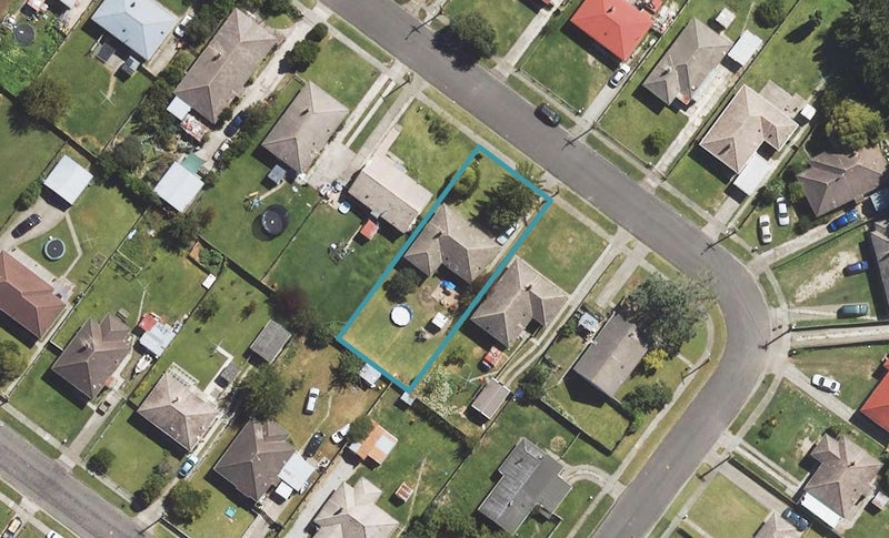 14 Taruheru Crescent, Mangapapa, Gisborne - Carousel 1