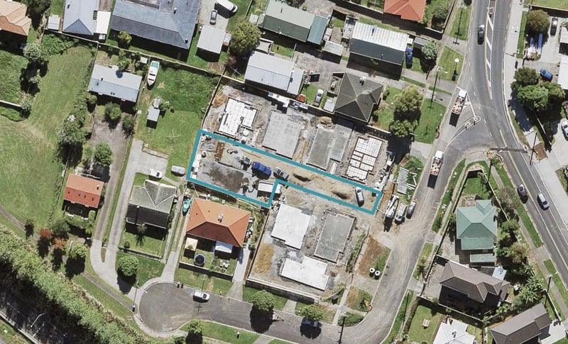 7 Matomato Lane, Mount Roskill, Auckland - Carousel 1