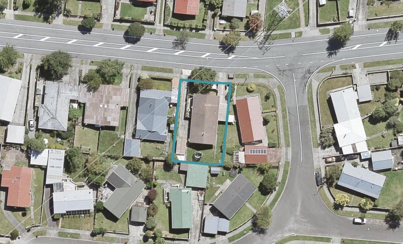 68B Gemstone Drive, Birchville, Upper Hutt - Carousel 1