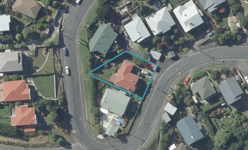 28 Forfar Street, Clyde Hill, Dunedin - Carousel 1
