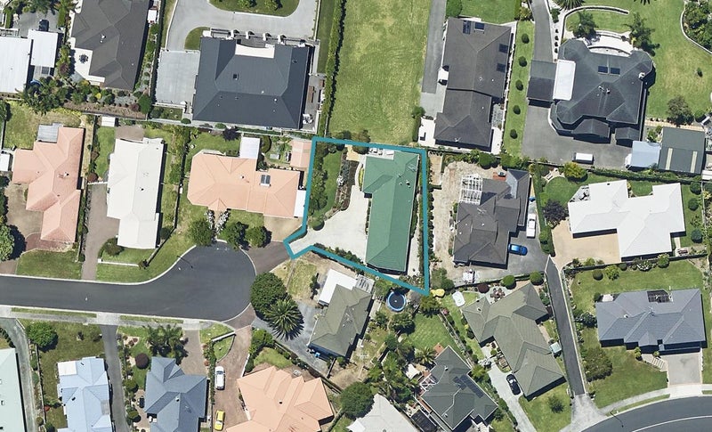 23 Rochester Place, Bethlehem, Tauranga - Carousel 1