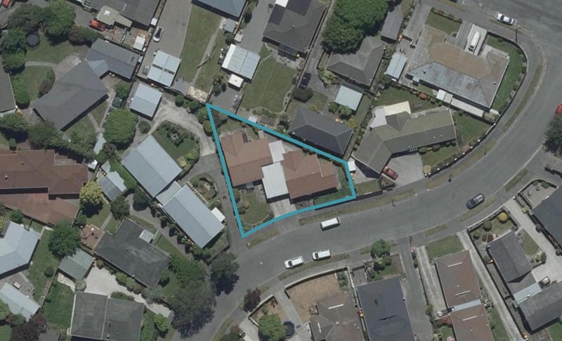 2/41 Delaware Crescent, Russley, Christchurch - Carousel 1