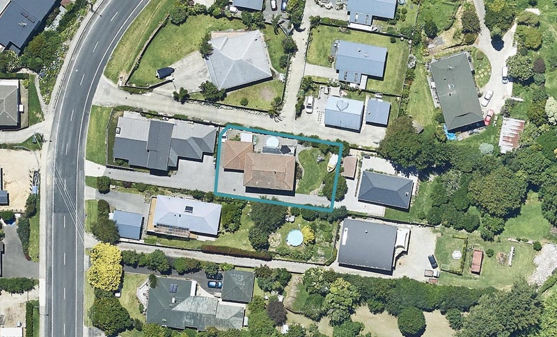 41B Waikite Road, Welcome Bay, Tauranga - Carousel 1