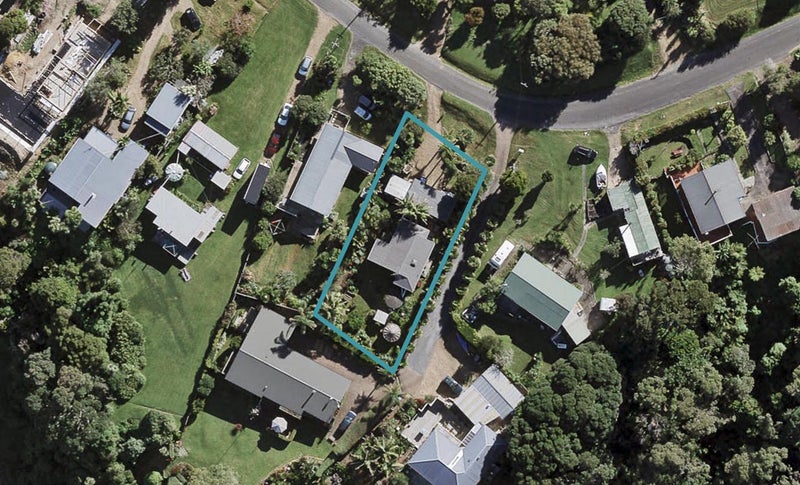 13 Calais Terrace, Ostend, Waiheke Island - Carousel 1