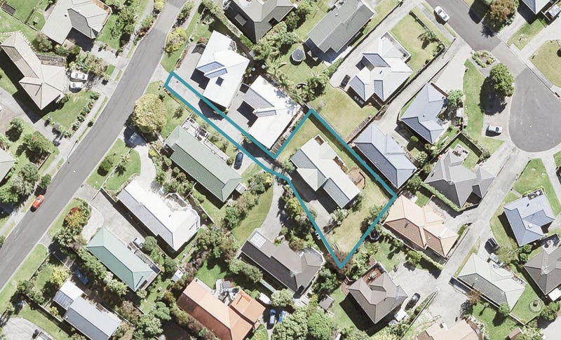 14 Charlotte Street, Stanmore Bay, Whangaparaoa - Carousel 1