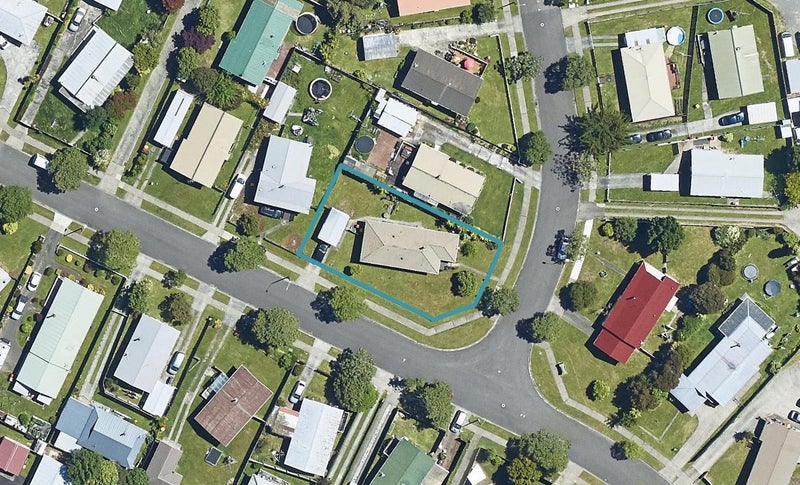 2 Amethyst Place, Pukehangi, Rotorua - Carousel 1