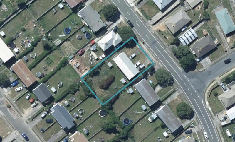 79 Corinna Street, Waitangirua, Porirua - Carousel 1