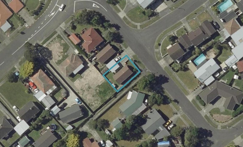 39 Pinedale Parade, Milson, Palmerston North - Carousel 1