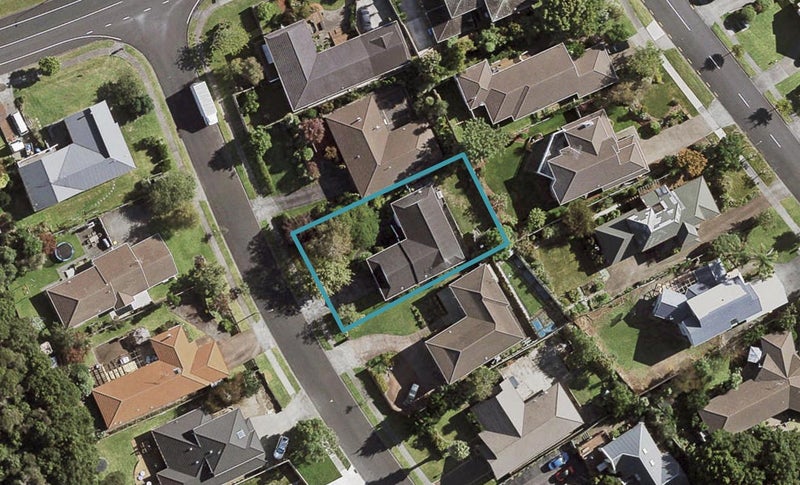 79 Kuripaka Crescent, The Gardens, Auckland - Carousel 1